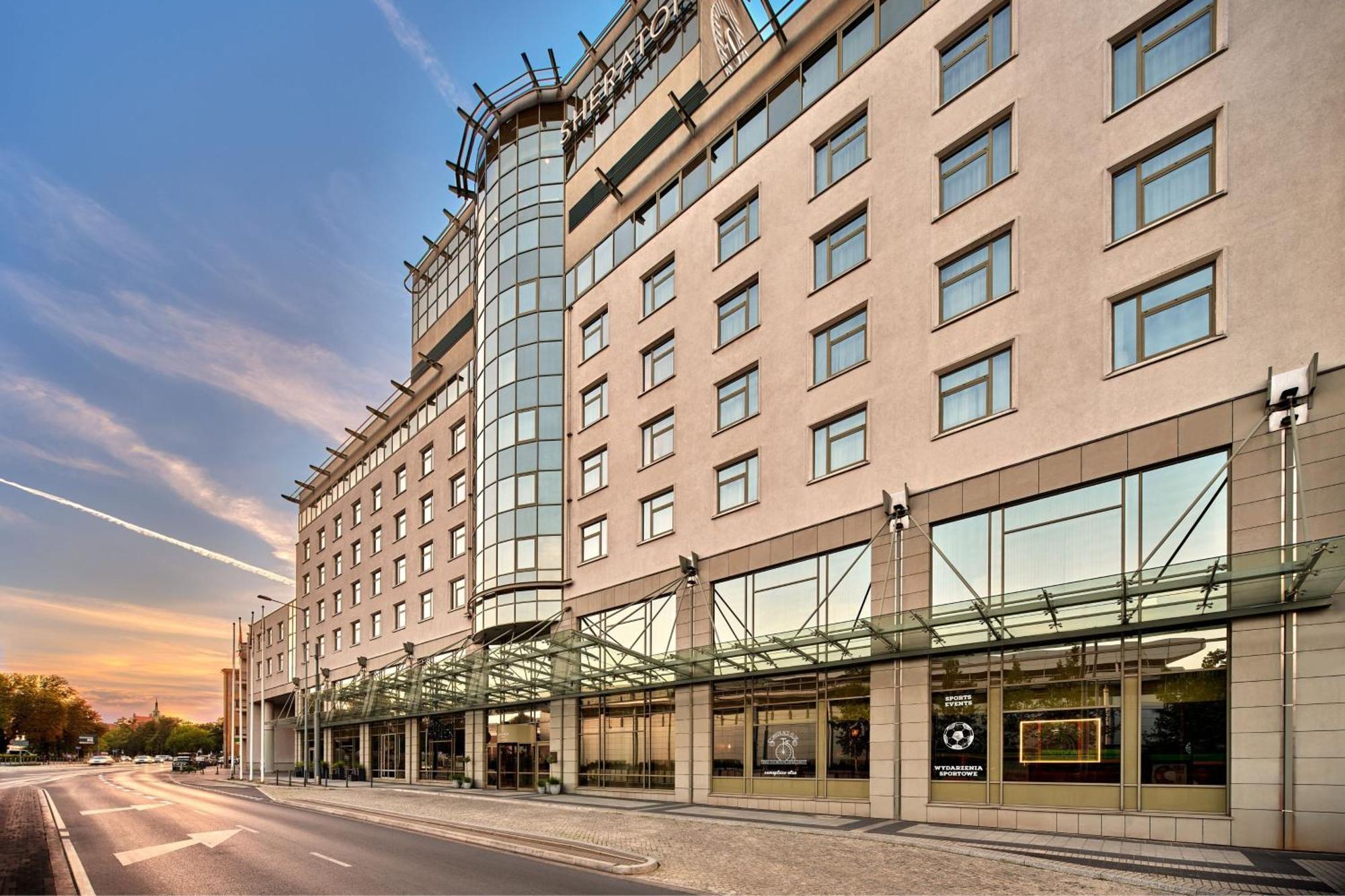 Sheraton Poznan Hotel Екстер'єр фото